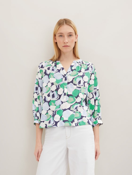 Patterned blouse