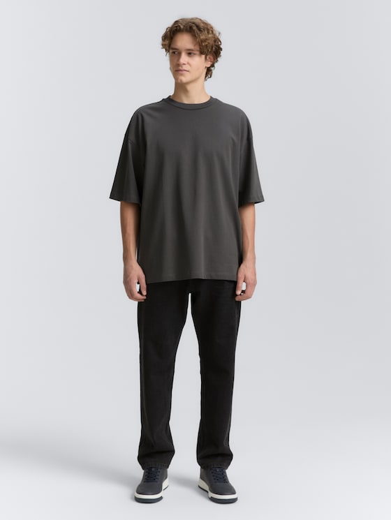 Oversized T-Shirt von Denim Male, ash grey