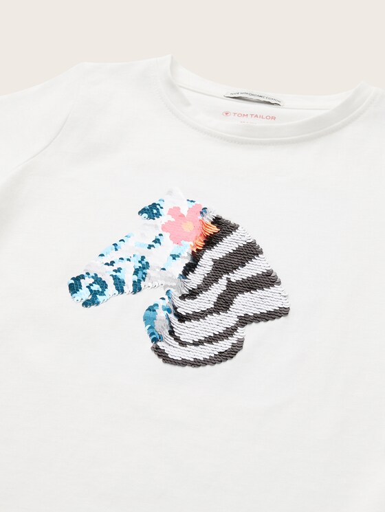 T-shirt with sequin applications