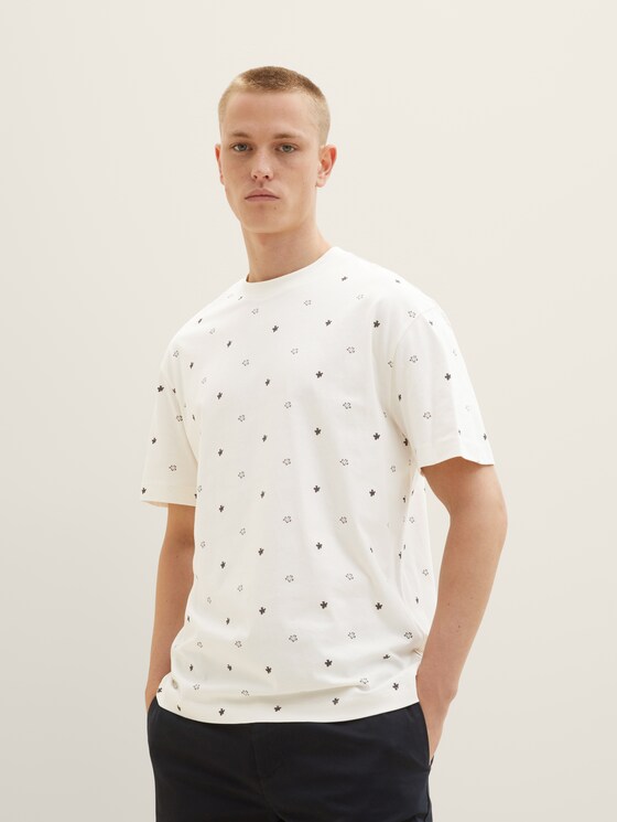 relaxed T-shirt with an all-over print