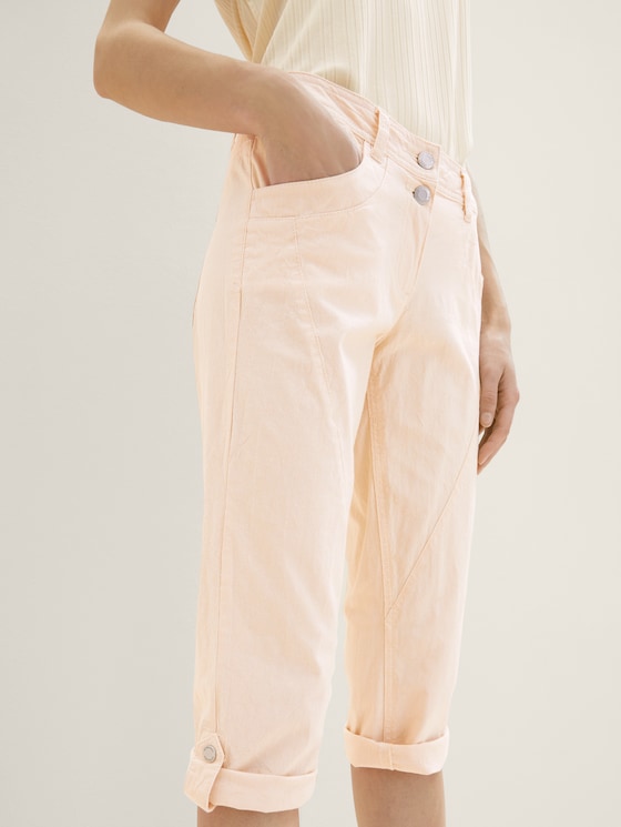3/4 trousers with a dividing seam