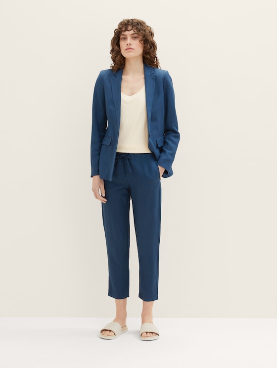 Trousers with linen