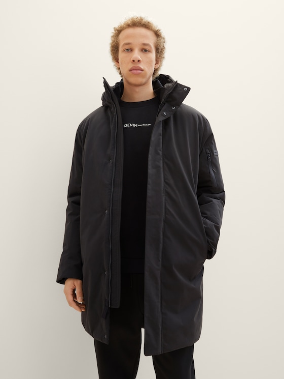 Parka with a removable hood