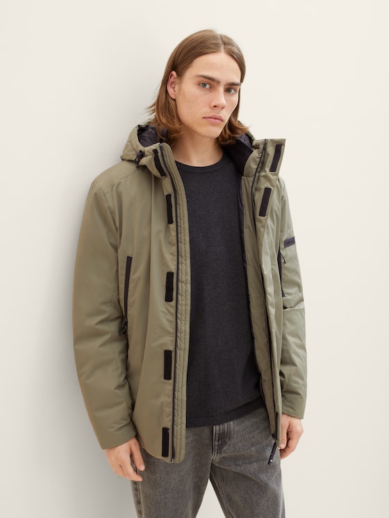 Functional jacket with recycled polyester