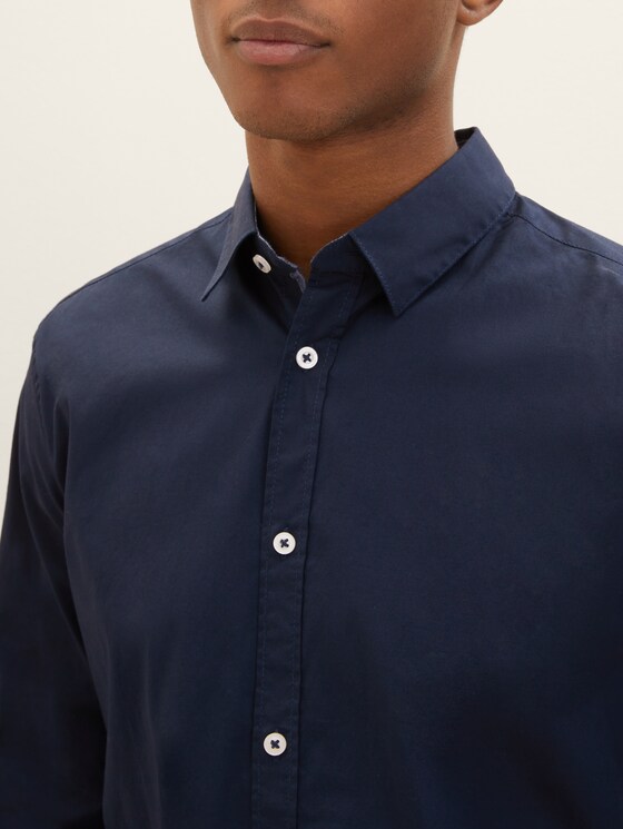 Shirt with a Kent collar