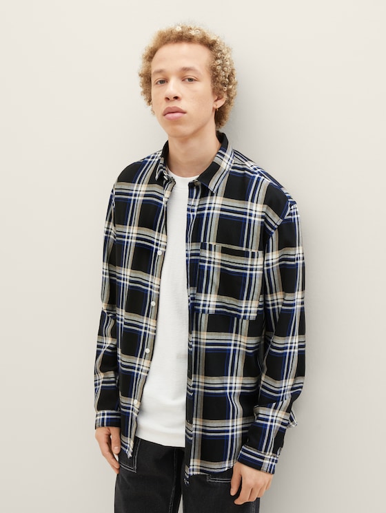 Shirt with a check pattern