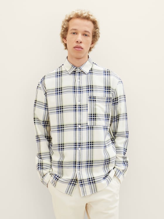 Shirt with a check pattern
