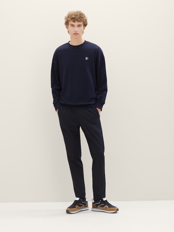 Relaxed tapered chinos