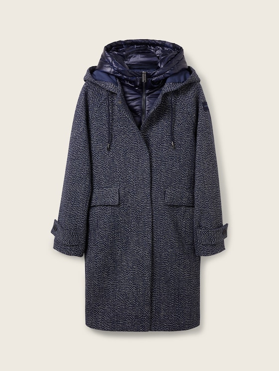 Hooded coat in a multi-layered look