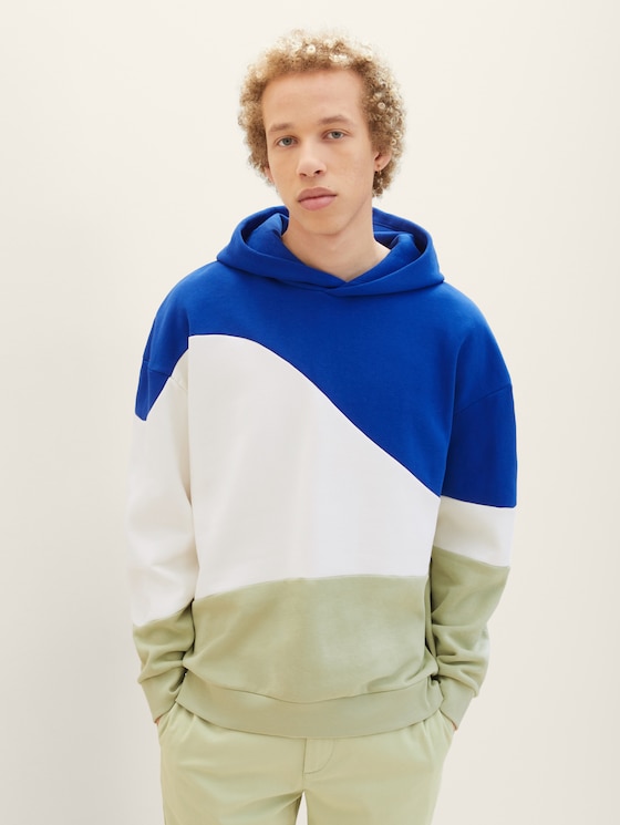 hoodie with colour blocking