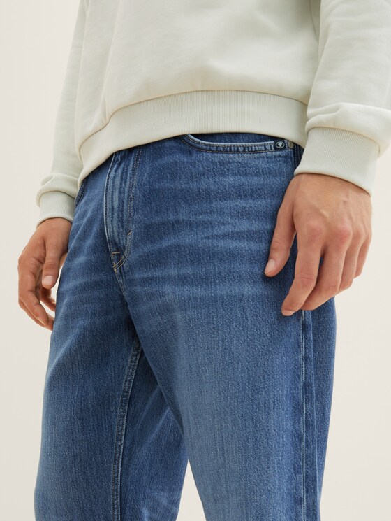 Comfort straight jeans