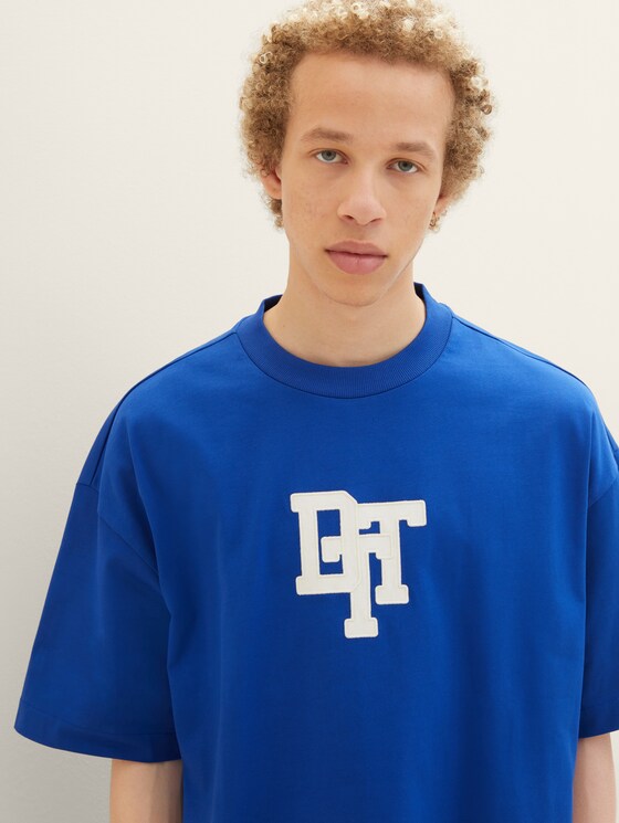 Oversized T-Shirt mit Applikation