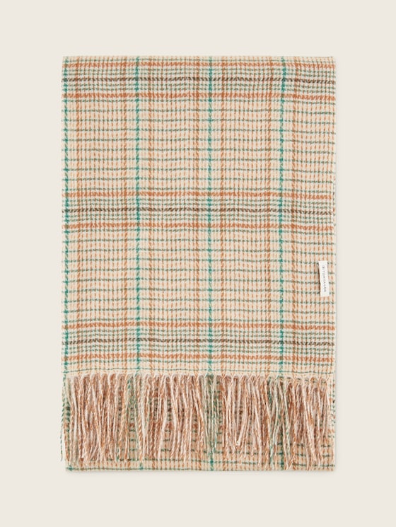 Scarf in a checked pattern