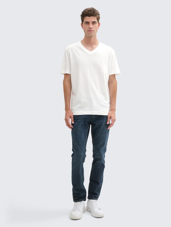 Basic T-Shirt im 2er-Pack mit V-Ausschnitt von Men, White