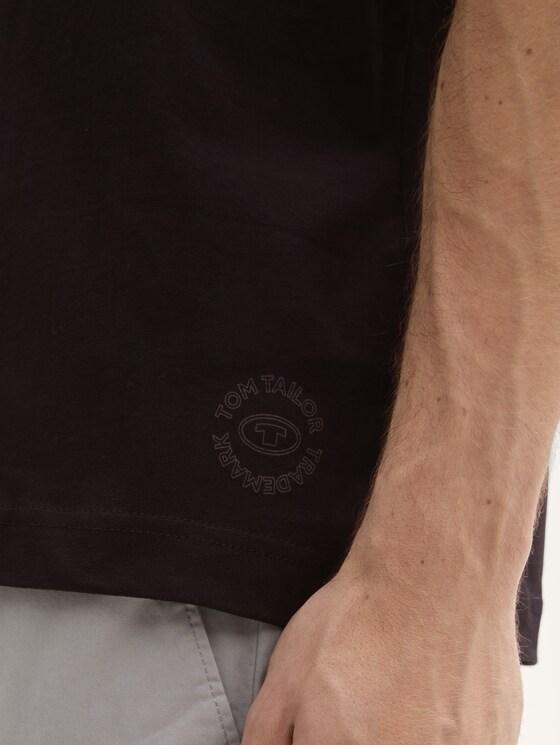 T-Shirt mit V-Ausschnitt im Doppelpack