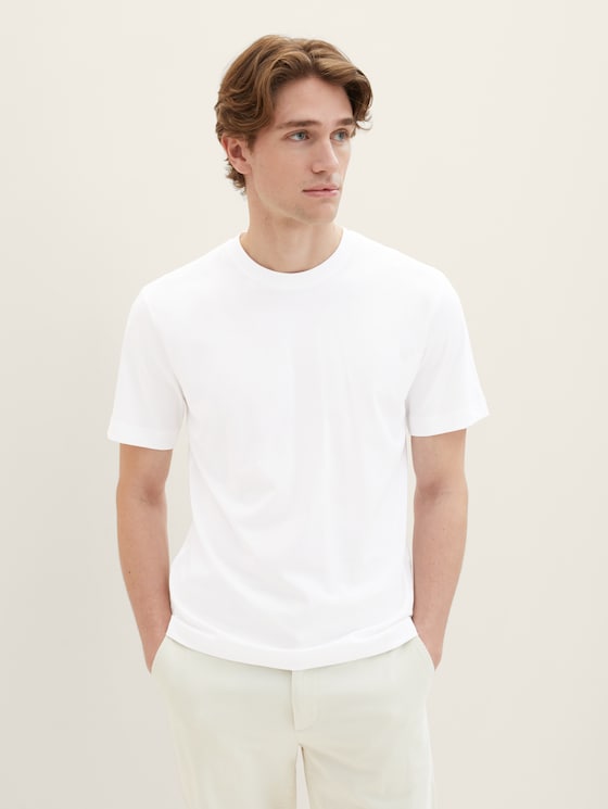 Basic T-shirt met ronde halslijn