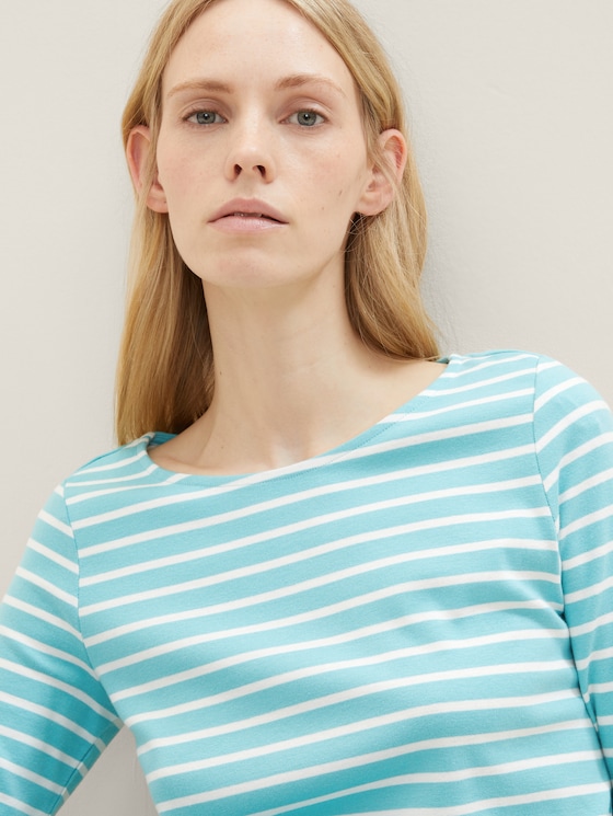Long-sleeved shirt in a striped pattern