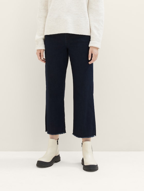 Culottes with fringed hems