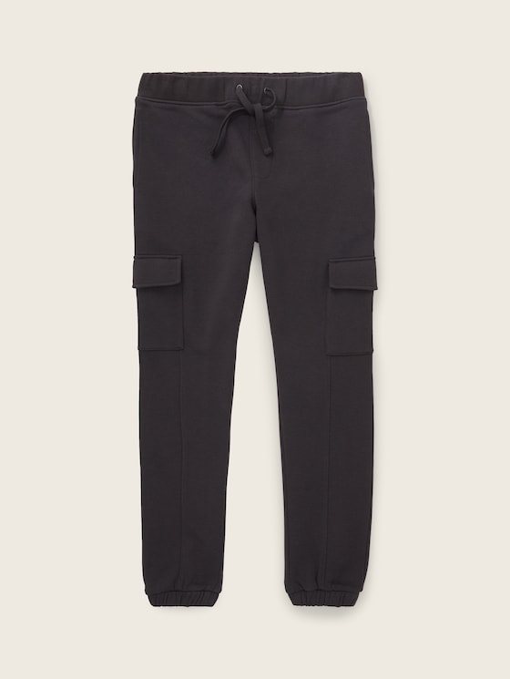 Cargo trousers with recycled polyester
