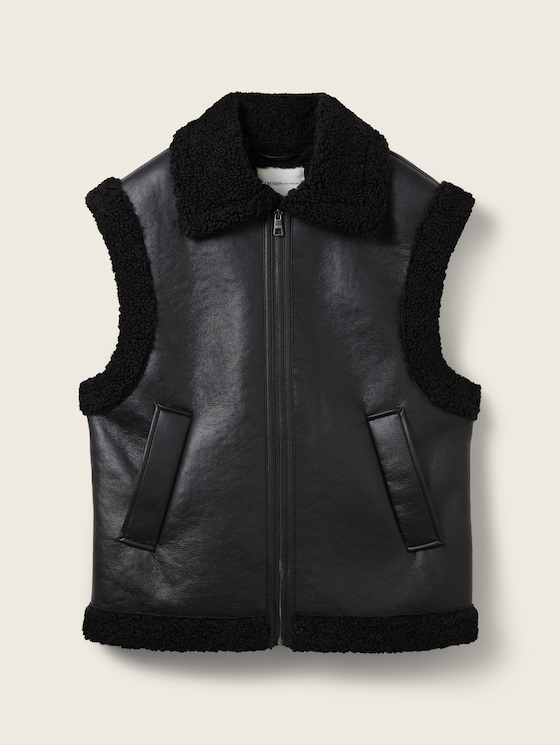 Waistcoat with faux fur