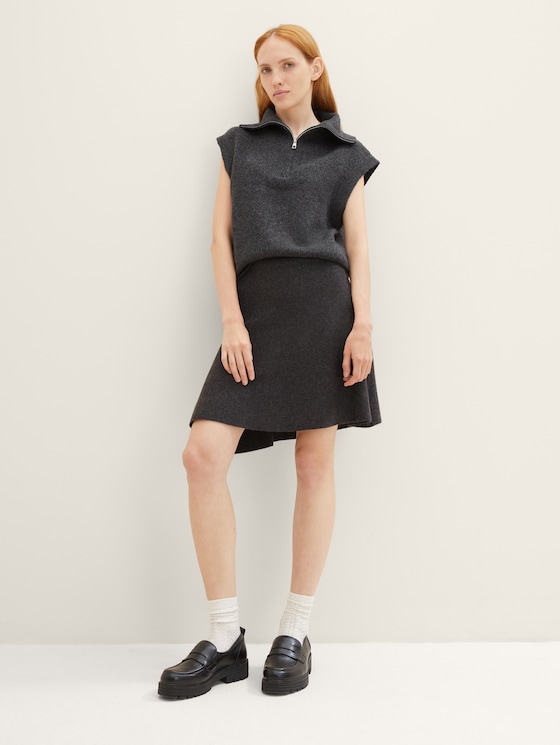 Knitted mini skirt