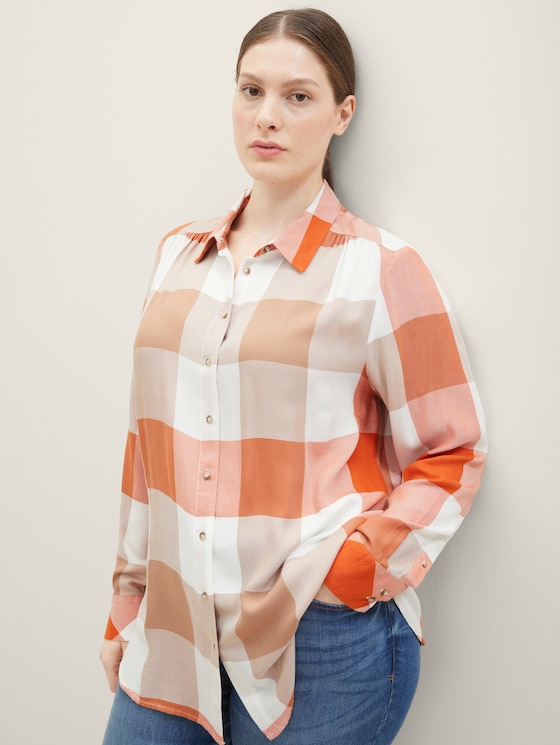 Plus - shirt blouse with a checked pattern