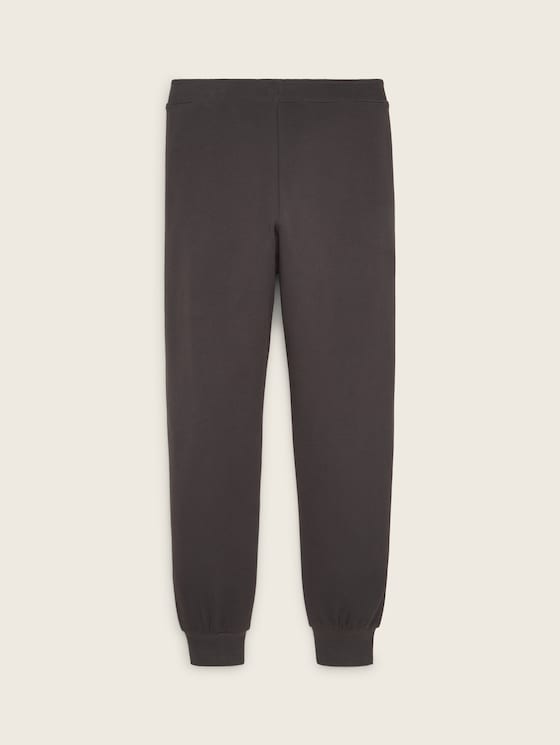 Sweatpants with recycled polyester