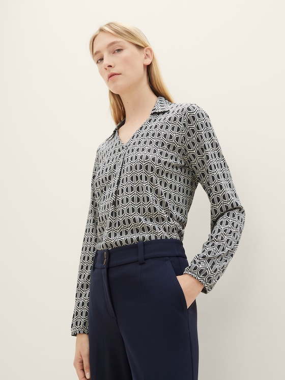 T-shirt-blouse with an all-over print by Women, navy geometrics print