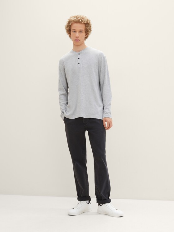 Langarmshirt mit Henleyausschnitt
