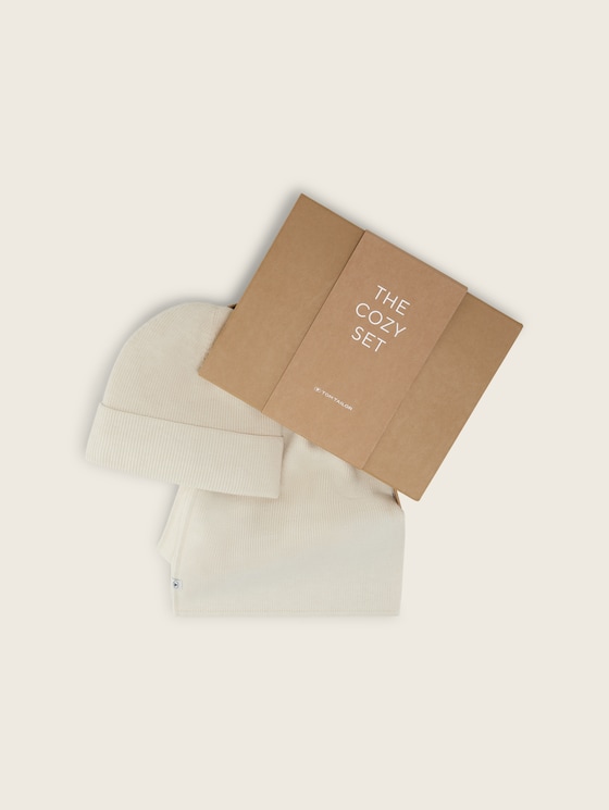 Schal und Mütze- Geschenkeset mit recyceltem Polyester