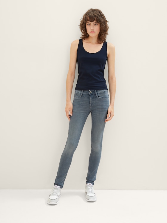 Alexa slim jeans with recycled polyester