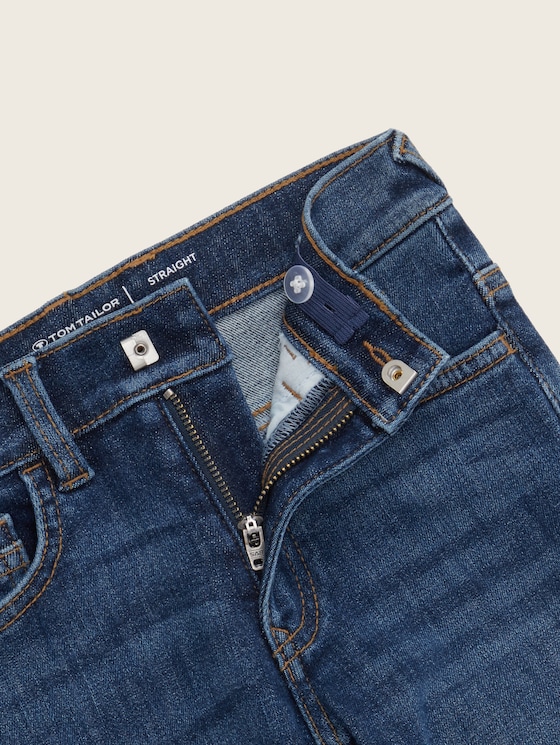 Straight Jeans mit recyceltem Polyester