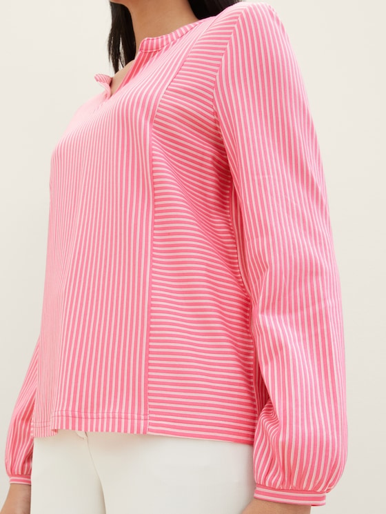 Striped T-shirt blouse