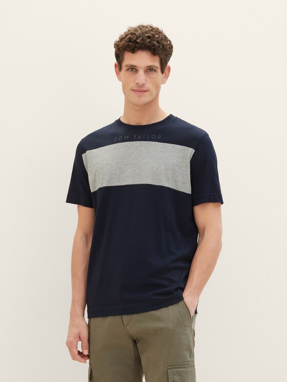 T-Shirt mit Logo Print