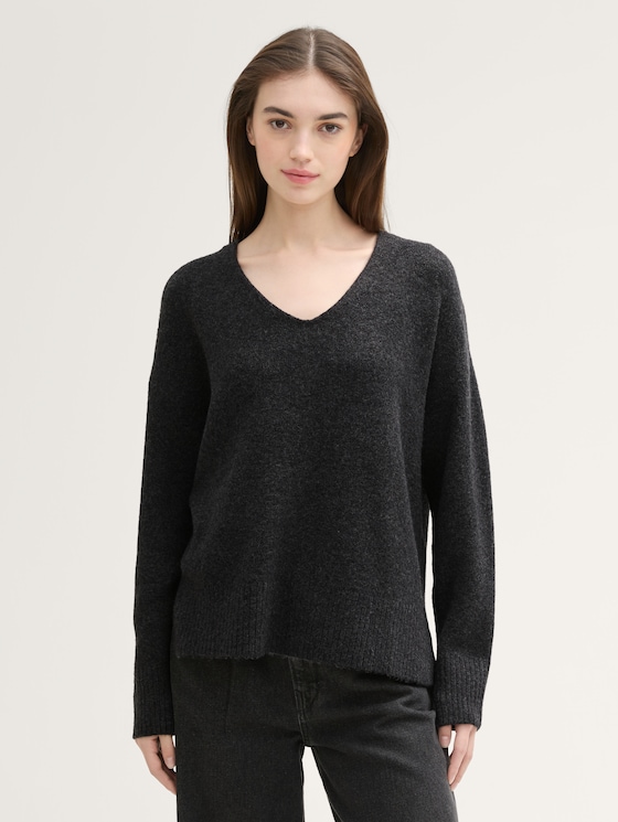 Relaxed Strickpullover mit V-Ausschnitt von Denim Female, Shale Grey Melange