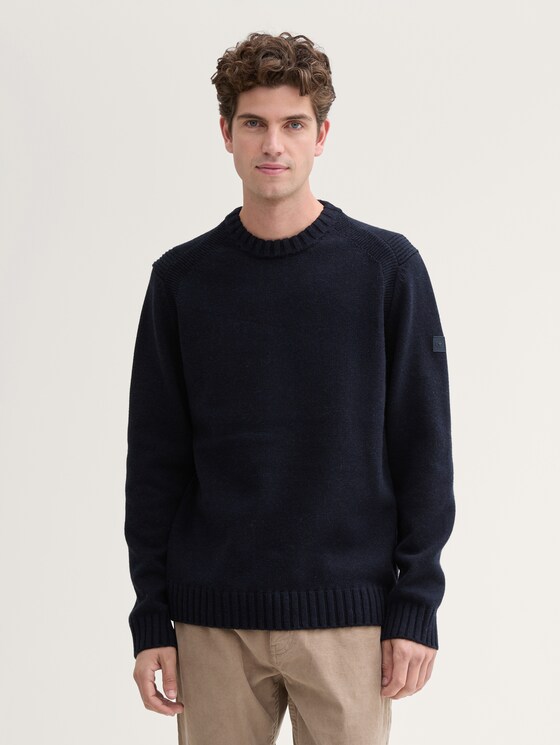 Cosy Strickpullover mit Logo-Badge von Men, Knitted Navy Melange