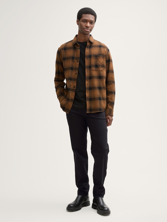 Regular Fit Chino Hose von Denim Male, Black