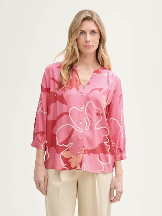 Blouse with pattern by Women, pink big floral shapes design