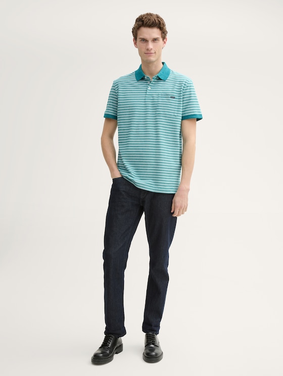 Polo piqué avec poche poitrine par Men, green white irregular stripe