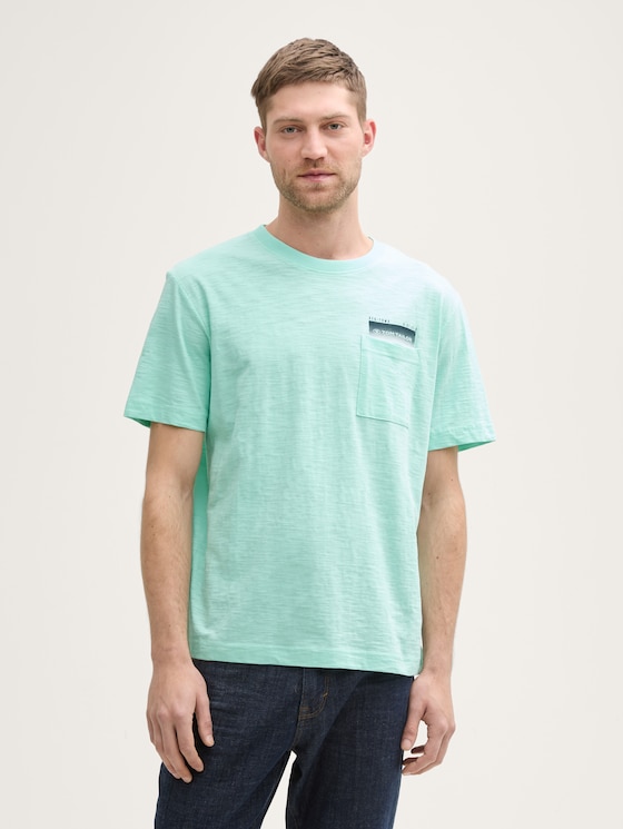T-shirt met borstzak door Men, bright mint green
