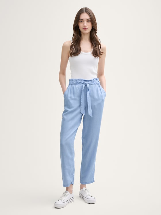 Taps toelopende broek van paperbag door Denim Female, light stone bright blue denim