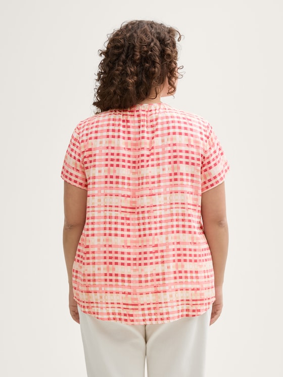 Plus Size - Bluse aus Viskose von Women Plus Size, berry red check design