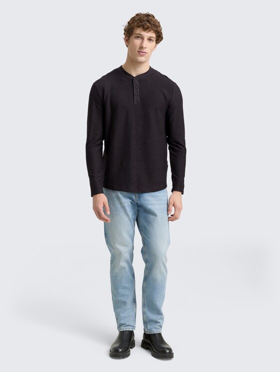 Henley Langarmshirt von Denim Male, Night Watch Black