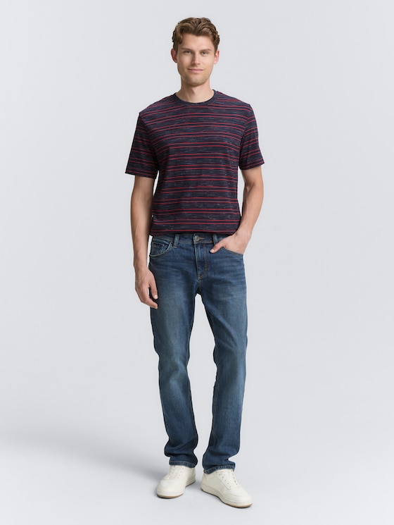 T-Shirt mit Streifenmuster von Men, navy yarn dye stripe