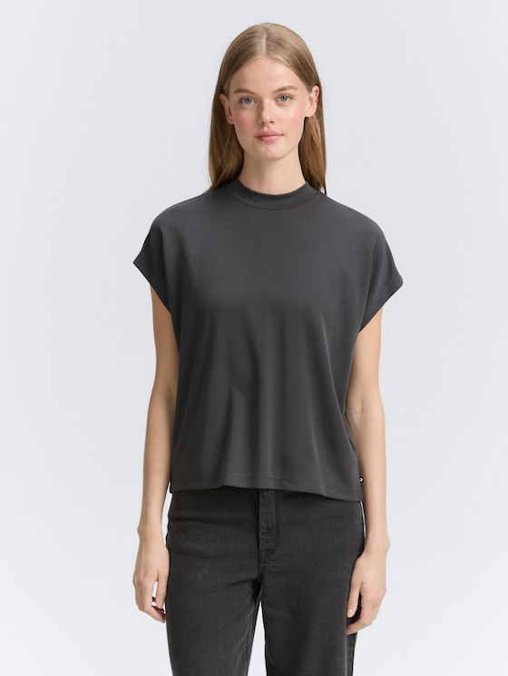 T-Shirt mit Fledermausärmeln von Denim Female, Tarmac Grey