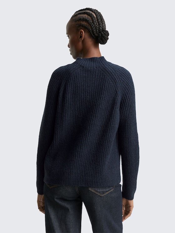 Relaxed Fit Strickpullover mit Stehkragen von Denim Female, Dark Blue Melange