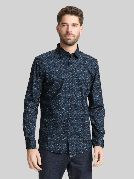 Fitted shirt with pattern in green by Tom Tailor