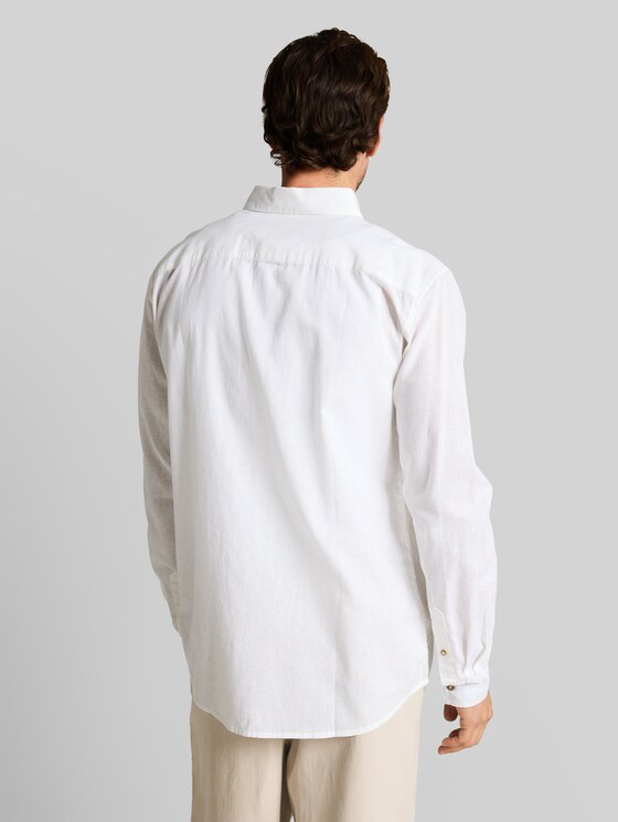 Regular fit shirt with linen blend in white by Tom Tailor