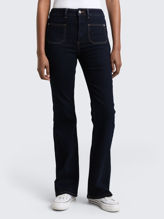 TTAVA FLARED Jeans mit aufgesetzten Taschen von Denim Female, Rinsed Blue Denim