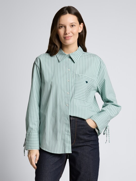 Oversize Hemdbluse mit Herz-Stickerei von Women, blue haze irregular stripe